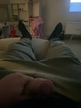 Snapshot of Joeangus87 chatting on February 7, 2025, 4:27 am Joeangus87 online show from February 7, 2025, 4:27 am