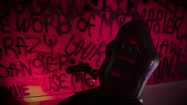 Laura takint online show from February 13, 2025, 3:56 pm