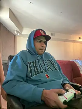 marhi32 online show from February 7, 2026, 9:40 pm