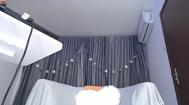 Babe Licious online show from January 8, 2025, 8:50 pm