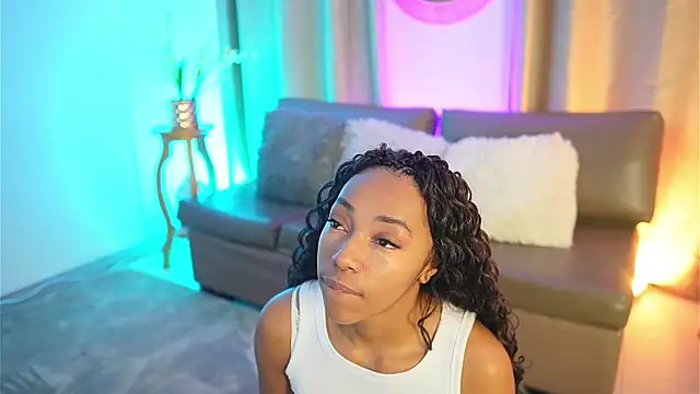 Valeriestyle online show from January 19, 2026, 4:27 am