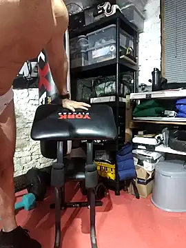 rob2810 online show from February 5, 2026, 7:51 pm