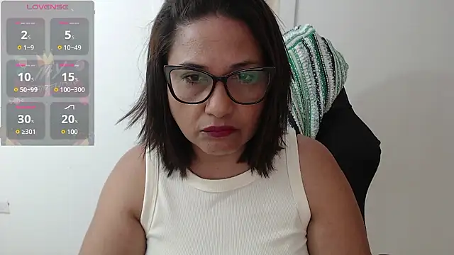 Snapshot of Katha_Marck chatting on January 7, 2026, 12:51 pm Katha Marck online show from January 7, 2026, 12:51 pm