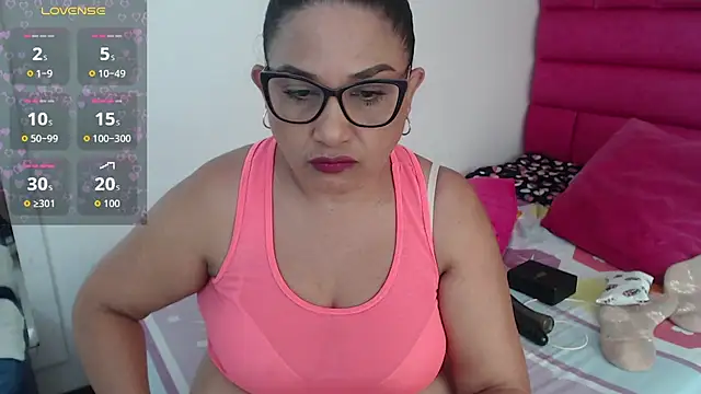 Snapshot of Katha_Marck chatting on June 26, 2026, 5:06 pm Katha Marck online show from June 26, 2026, 5:06 pm