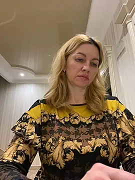 Amazoniiaa online show from February 6, 2025, 4:36 pm