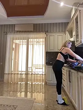 Amazoniiaa online show from February 24, 2025, 12:16 pm