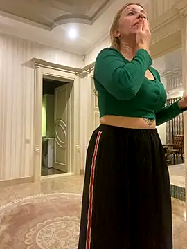 Amazoniiaa online show from September 26, 2025, 7:18 pm