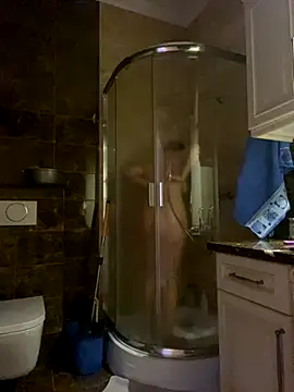 Amazoniiaa online show from September 30, 2025, 9:36 am