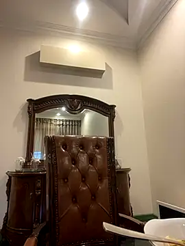 Amazoniiaa online show from November 9, 2025, 12:03 pm