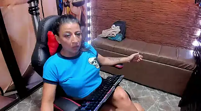 Snapshot of mature_sexi40 chatting on January 18, 2025, 2:58 am mature sexi40 online show from January 18, 2025, 2:58 am