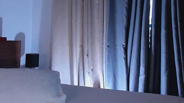 SaraVergara online show from March 8, 2025, 8:35 pm