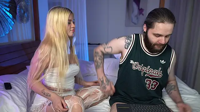 CentauriHadar666 online show from April 9, 2026, 11:10 pm