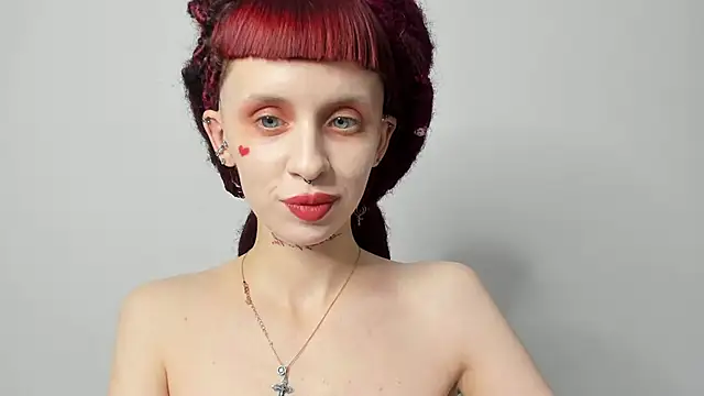 Snapshot of FlowerOfSin2001 chatting on February 26, 2025, 5:28 pm FlowerOfSin2001 online show from February 26, 2025, 5:28 pm