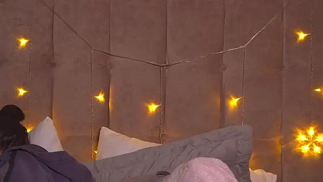 RachelSimpson online show from December 10, 2024, 4:13 am