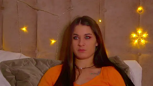 RachelSimpson online show from December 15, 2024, 10:15 pm