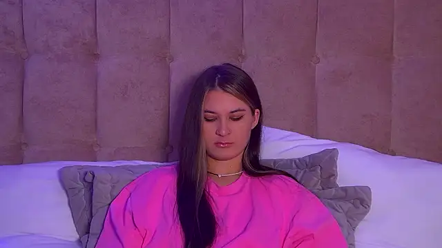 RachelSimpson online show from March 11, 2025, 9:37 pm