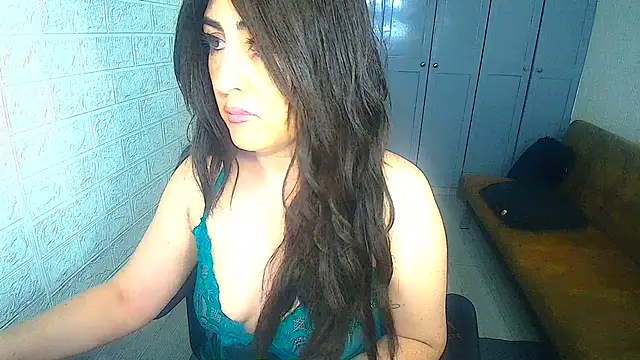 Snapshot of naughty_sarahh chatting on October 28, 2025, 11:29 pm naughty sarahh online show from October 28, 2025, 11:29 pm