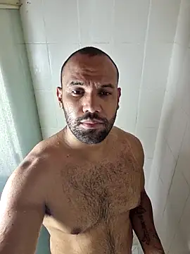 Snapshot of anthonylatynxd chatting on May 20, 2026, 4:46 pm anthonylatynxd online show from May 20, 2026, 4:46 pm