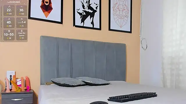 crystall06 online show from October 29, 2025, 2:19 pm