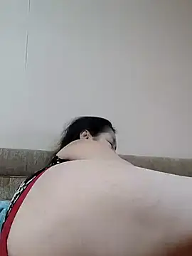 Snapshot of Zulfiya_Bruce chatting on January 6, 2026, 1:59 pm Zulfiya Bruce online show from January 6, 2026, 1:59 pm