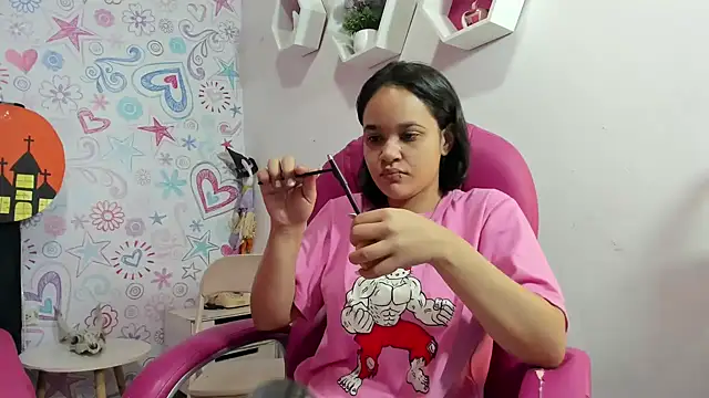 CAMILA--REY online show from October 9, 2025, 11:52 am