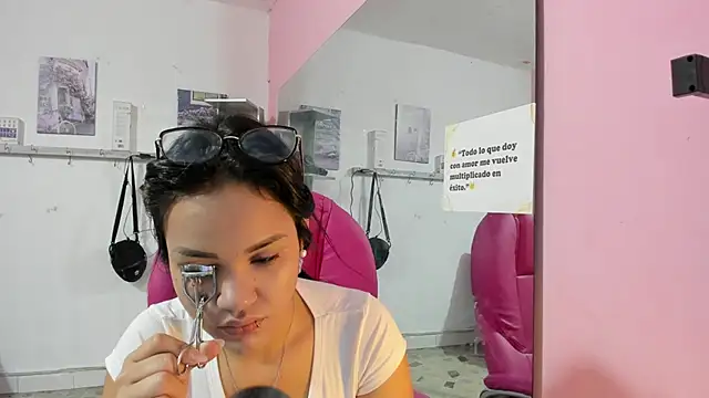 CAMILA--REY online show from January 17, 2026, 11:59 am