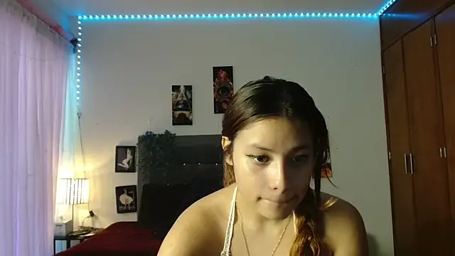 3littleschoolteens online show from October 9, 2025, 6:50 pm