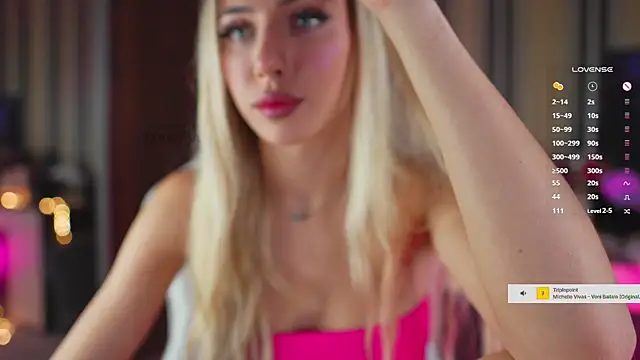 Snapshot of misstics_ chatting on December 9, 2024, 5:40 am misstics online show from December 9, 2024, 5:40 am