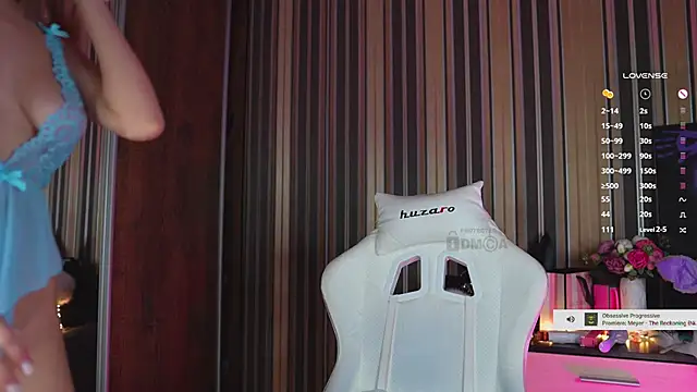 Snapshot of misstics_ chatting on December 13, 2024, 5:43 pm misstics online show from December 13, 2024, 5:43 pm