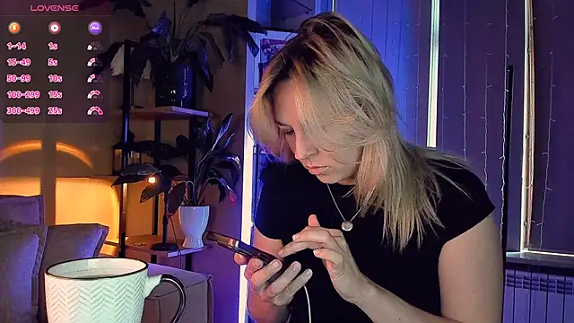 Snapshot of 5_in_one chatting on October 3, 2025, 4:53 am 5 in one online show from October 3, 2025, 4:53 am