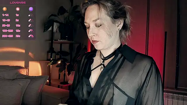 Snapshot of 5_in_one chatting on November 10, 2025, 3:27 am 5 in one online show from November 10, 2025, 3:27 am