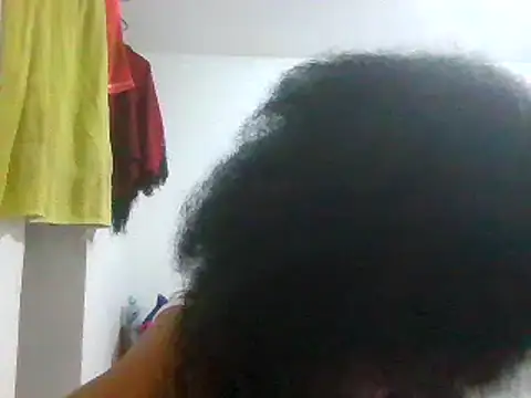 Snapshot of Aishamara chatting on February 14, 2025, 8:10 am Aishamara online show from February 14, 2025, 8:10 am