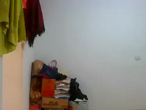 Snapshot of Aishamara chatting on February 15, 2025, 3:50 pm Aishamara online show from February 15, 2025, 3:50 pm