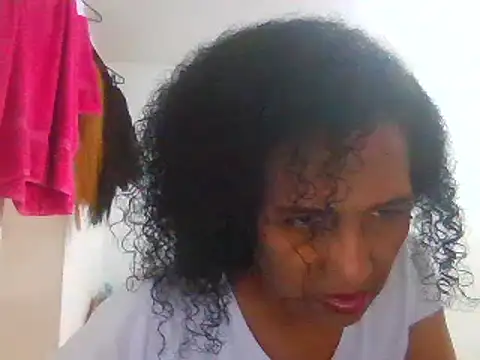 Snapshot of Aishamara chatting on February 16, 2025, 5:15 pm Aishamara online show from February 16, 2025, 5:15 pm