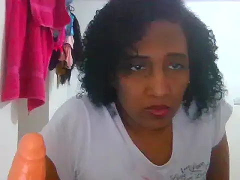 Snapshot of Aishamara chatting on March 1, 2025, 8:10 pm Aishamara online show from March 1, 2025, 8:10 pm