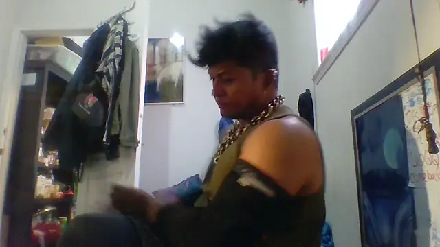 Snapshot of CleanGrey chatting on July 7, 2026, 9:19 pm CleanGrey online show from July 7, 2026, 9:19 pm