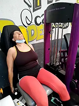 LaInsaciableIntensa online show from September 30, 2025, 4:45 pm