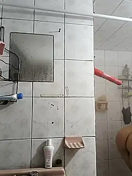 LaInsaciableIntensa online show from February 7, 2026, 6:44 pm