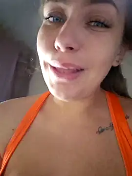 Snapshot of Keli_Jessi chatting on November 22, 2025, 6:18 pm Keli Jessi online show from November 22, 2025, 6:18 pm