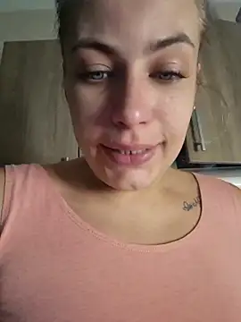 Snapshot of Keli_Jessi chatting on November 25, 2025, 3:56 pm Keli Jessi online show from November 25, 2025, 3:56 pm