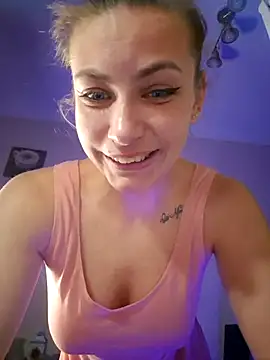 Keli Jessi online show from February 27, 2026, 8:31 pm