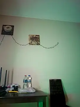 Keli Jessi online show from April 7, 2026, 8:09 pm