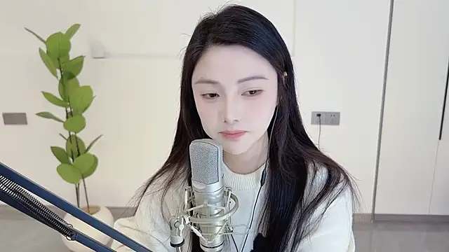 HaagenDazs  online show from March 6, 2025, 4:19 am