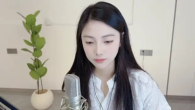 HaagenDazs  online show from March 7, 2025, 1:09 am