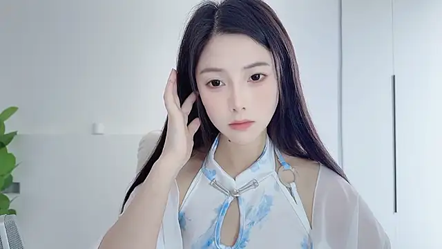 HaagenDazs  online show from December 22, 2025, 5:15 am