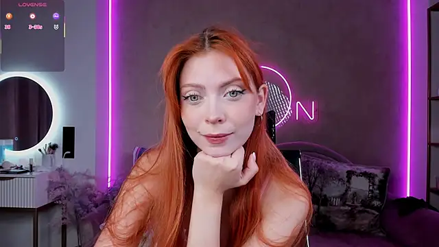 lika lil online show from October 9, 2025, 2:53 am