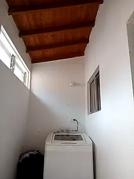 LunaZambrano online show from February 10, 2025, 3:53 pm