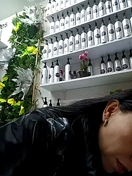 LunaZambrano online show from March 11, 2025, 11:48 pm