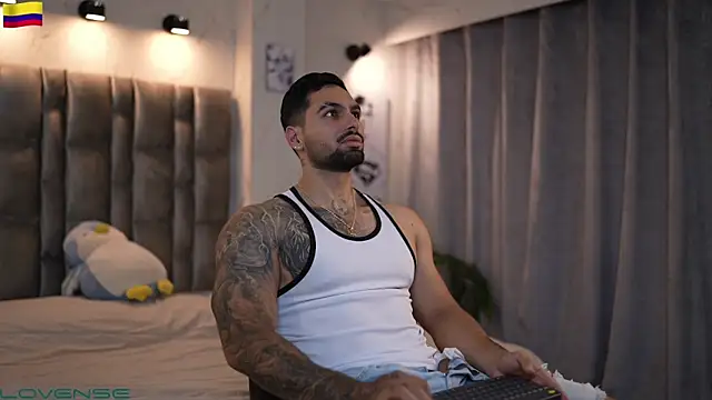 Snapshot of john_king29 chatting on November 1, 2025, 11:56 am john king29 online show from November 1, 2025, 11:56 am