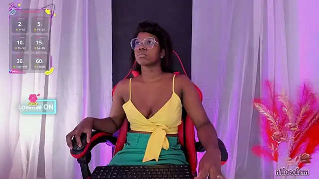 Snapshot of nilosolem chatting on October 9, 2025, 6:39 pm nilosolem online show from October 9, 2025, 6:39 pm